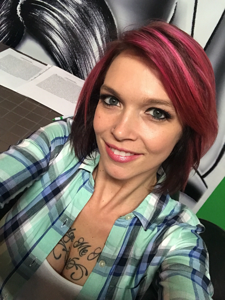 Anna-Bell-Peaks-aka-annabellpeaksxx-Scraped-by-the-Void featured image
